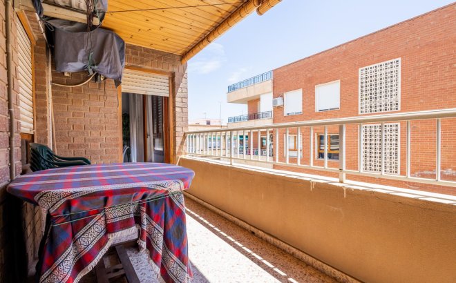 Herverkoop - Appartement -
Torrevieja - Costa Blanca