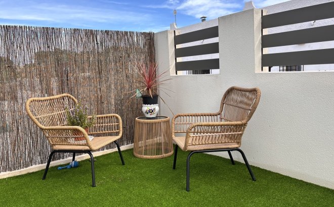 Resale - Villa -
San Miguel de Salinas - Costa Blanca