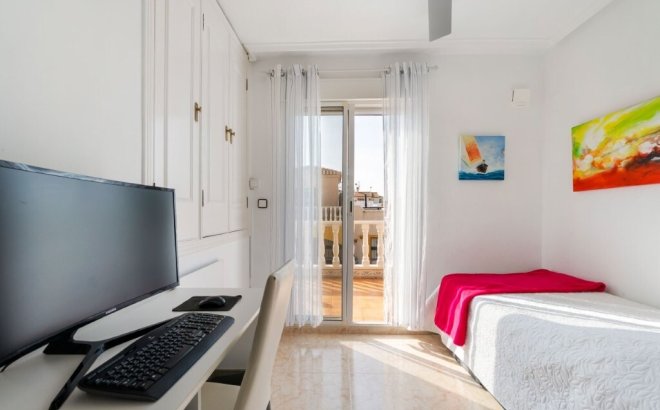 Revente - Quad House Penthouse -
Orihuela Costa - Serena 5