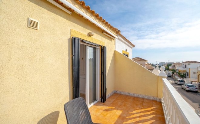 Revente - Quad House Penthouse -
Orihuela Costa - Serena 5