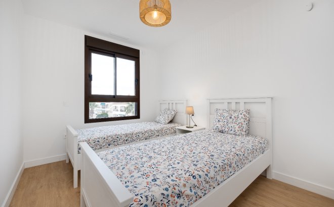 Herverkoop - Penthouse -
Villamartin - Costa Blanca