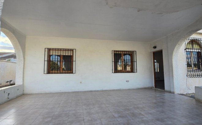 Herverkoop - Villa -
Torrevieja - Costa Blanca