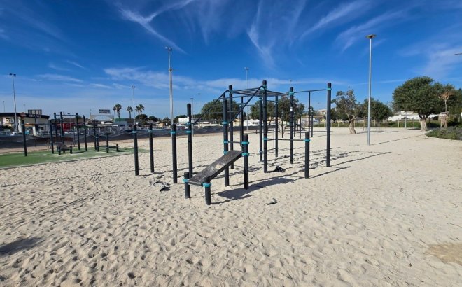 Herverkoop - Villa -
Torrevieja - Costa Blanca