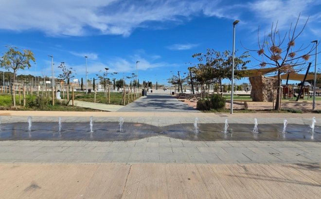 Herverkoop - Villa -
Torrevieja - Costa Blanca