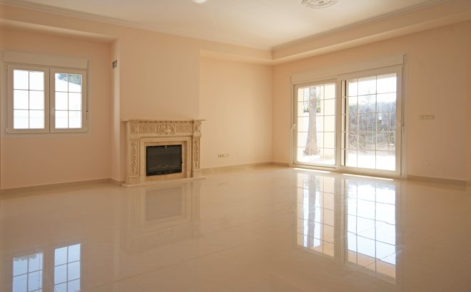 Resale - Villa -
Cabo Roig - Costa Blanca