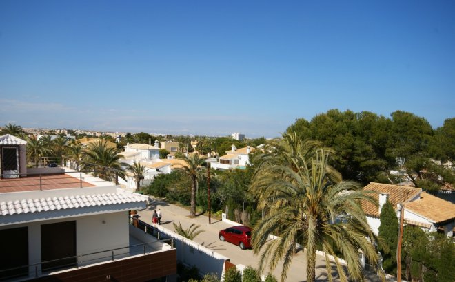Resale - Villa -
Cabo Roig - Costa Blanca