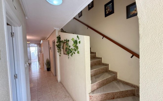 Revente - Town House -
Torrevieja - Calas Blanca