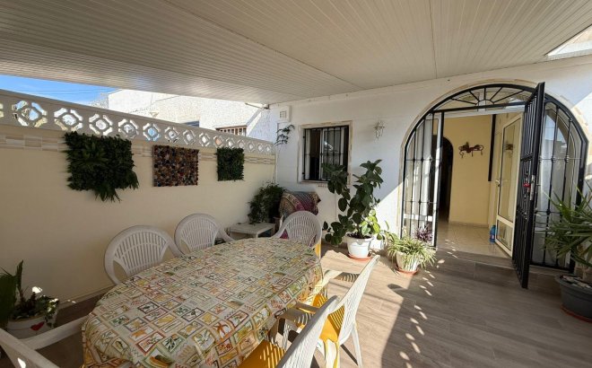 Revente - Town House -
Torrevieja - Calas Blanca