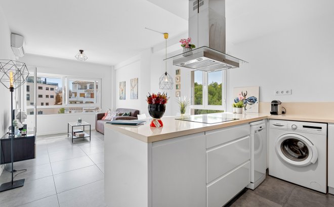 Resale - Apartment -
Orihuela Costa - Costa Blanca