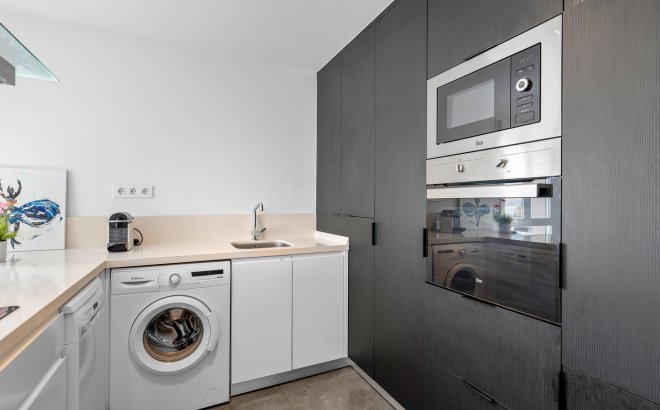 Resale - Apartment -
Orihuela Costa - Costa Blanca