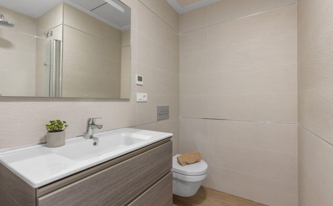 Resale - Bungalow -
Torrevieja - Los Balcones - Los Altos del Edén