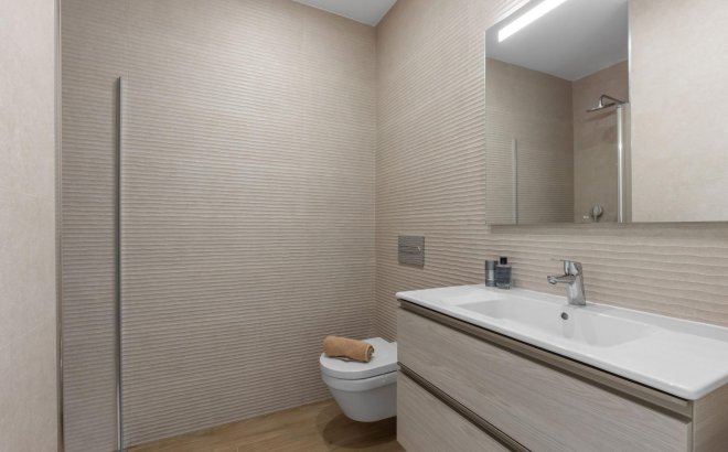 Resale - Bungalow -
Torrevieja - Los Balcones - Los Altos del Edén