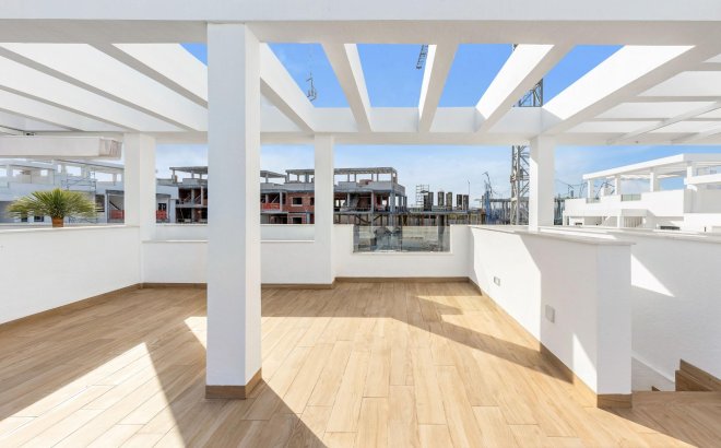 Resale - Bungalow -
Torrevieja - Los Balcones - Los Altos del Edén