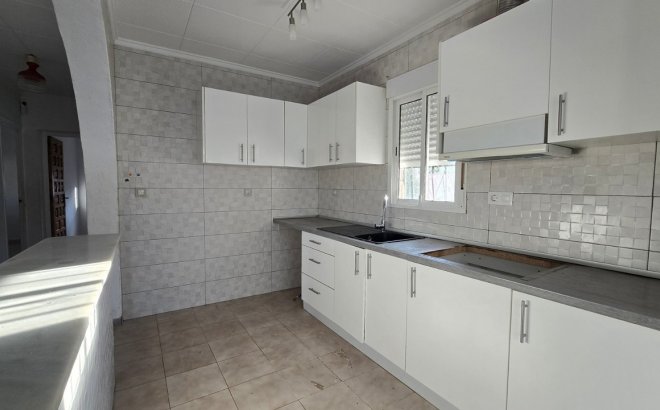 Herverkoop - Villa -
Torrevieja - Costa Blanca