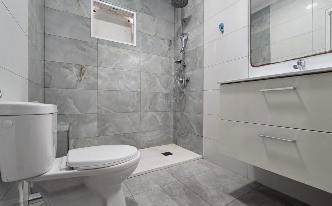 Herverkoop - Villa -
Torrevieja - Costa Blanca