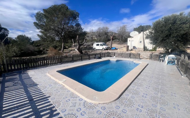 Resale - Country House -
Torremendo - Costa Blanca