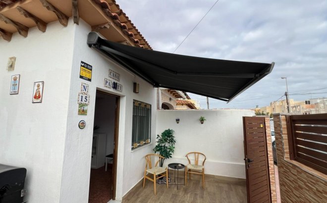 Resale - Bungalow -
Torrevieja - Costa Blanca