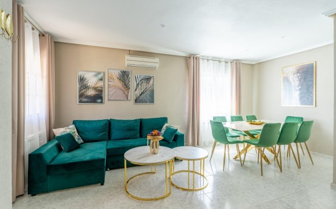 Resale - Town House -
Torrevieja - Los Balcones - Los Altos del Edén