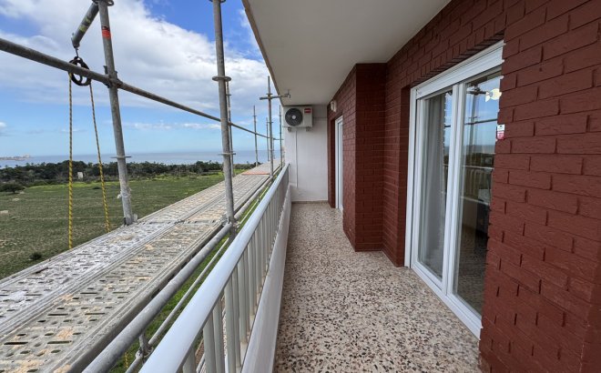 Resale - Penthouse -
Punta Prima - Costa Blanca