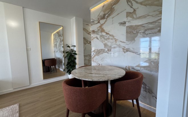 Resale - Penthouse -
Punta Prima - Costa Blanca