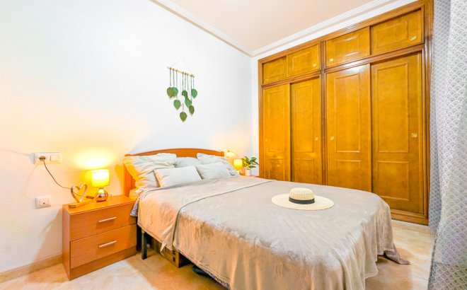 Resale - Apartment -
Torrevieja - Costa Blanca