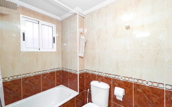Resale - Apartment -
Torrevieja - Costa Blanca