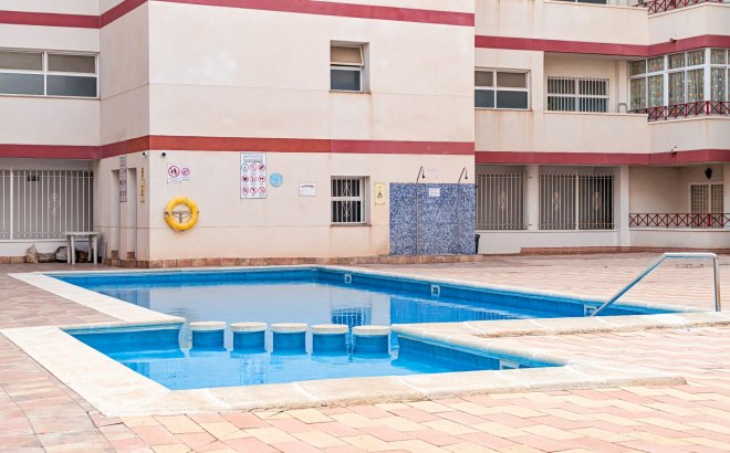 Resale - Apartment -
Torrevieja - Costa Blanca