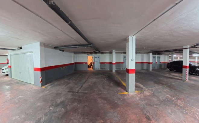 Resale - Apartment -
Torrevieja - Centro