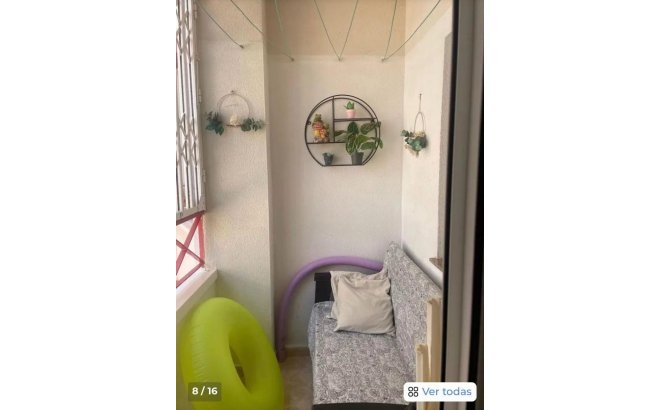 Resale - Apartment -
Torrevieja - Centro