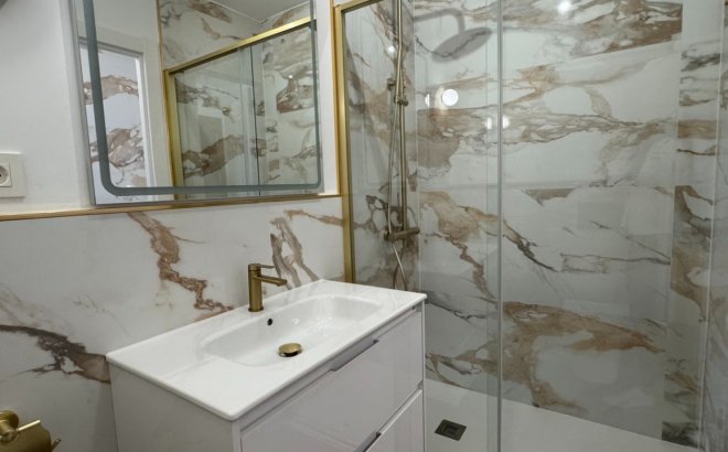 Revente - Appartement -
Orihuela Costa - Costa Blanca