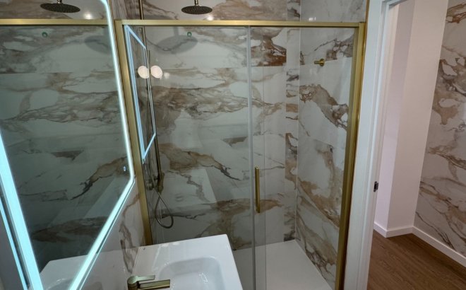 Revente - Appartement -
Orihuela Costa - Costa Blanca