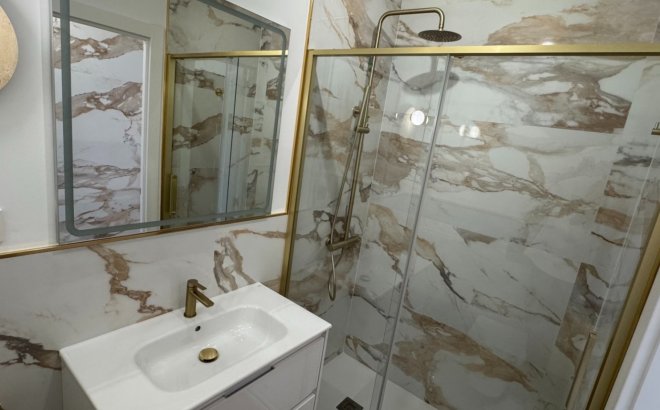 Revente - Appartement -
Orihuela Costa - Costa Blanca