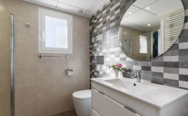 Revente - Appartement -
Torrevieja - Costa Blanca