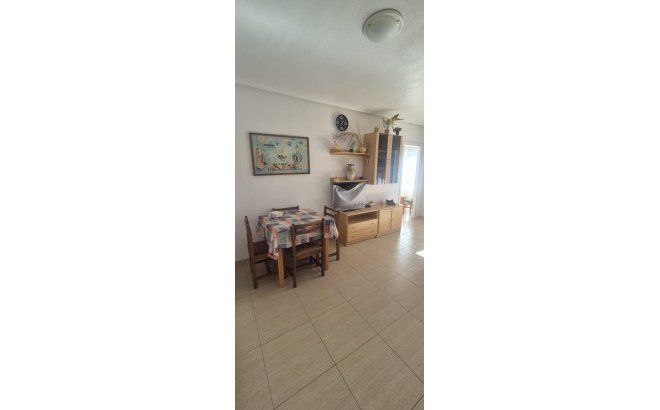 Revente - Appartement -
Torrevieja - La Mata Pueblo