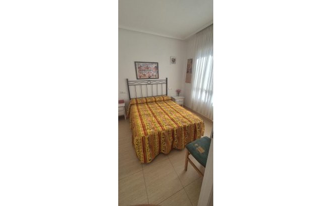 Revente - Appartement -
Torrevieja - La Mata Pueblo