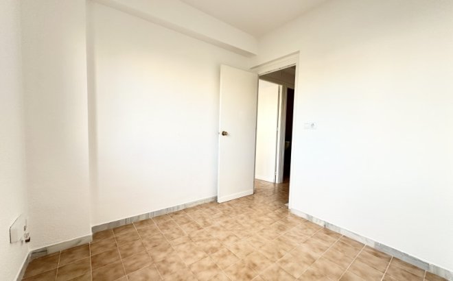 Revente - Town House -
Torrevieja - Costa Blanca