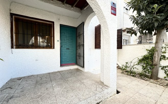 Revente - Town House -
Torrevieja - Costa Blanca