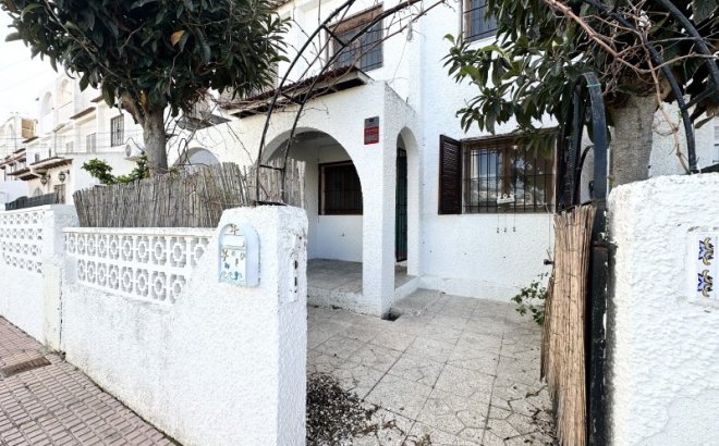 Revente - Town House -
Torrevieja - Costa Blanca