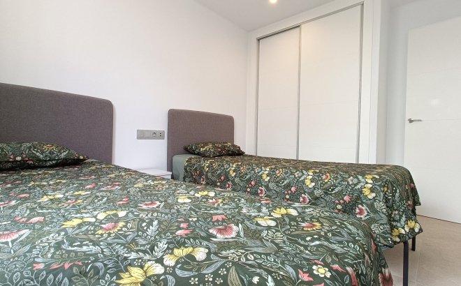 Resale - Villa -
Vistabella Golf Entre Naranjos - Inland