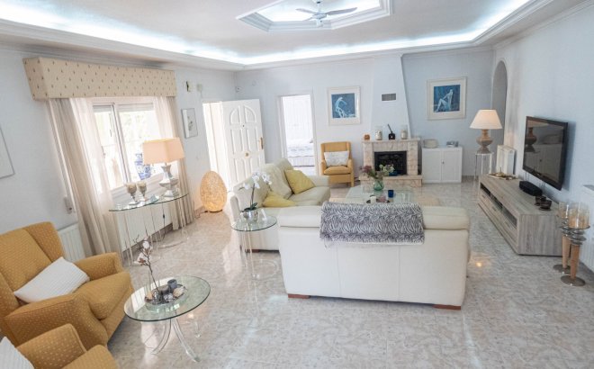 Resale - Villa -
Ciudad Quesada - Costa Blanca