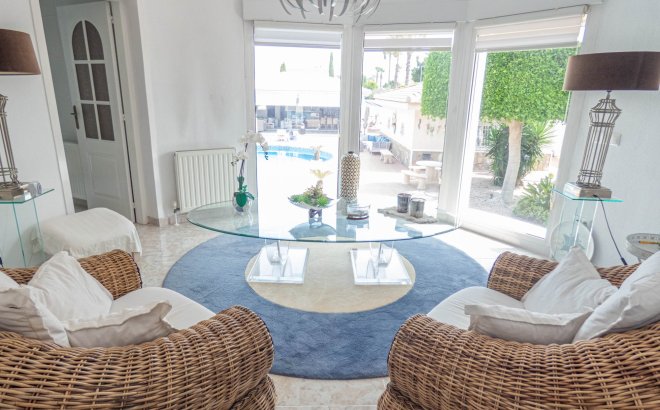 Resale - Villa -
Ciudad Quesada - Costa Blanca