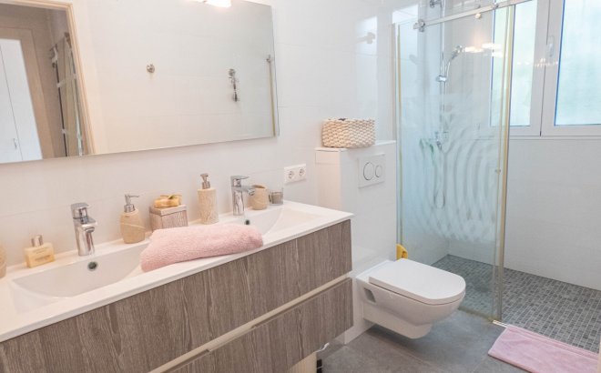 Resale - Villa -
Ciudad Quesada - Costa Blanca