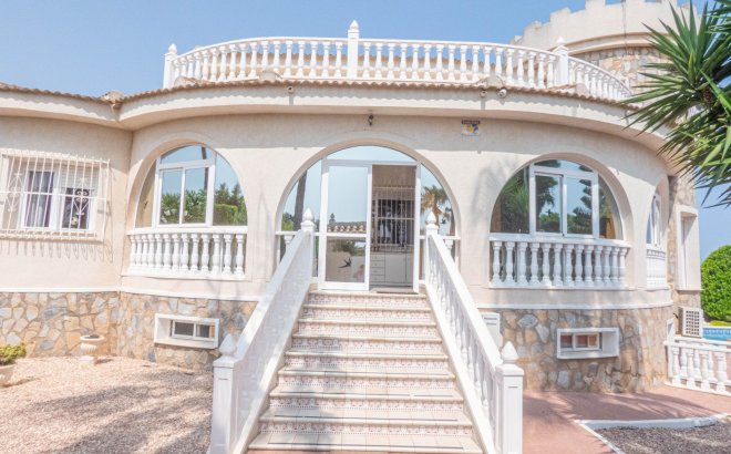 Resale - Villa -
Ciudad Quesada - Costa Blanca