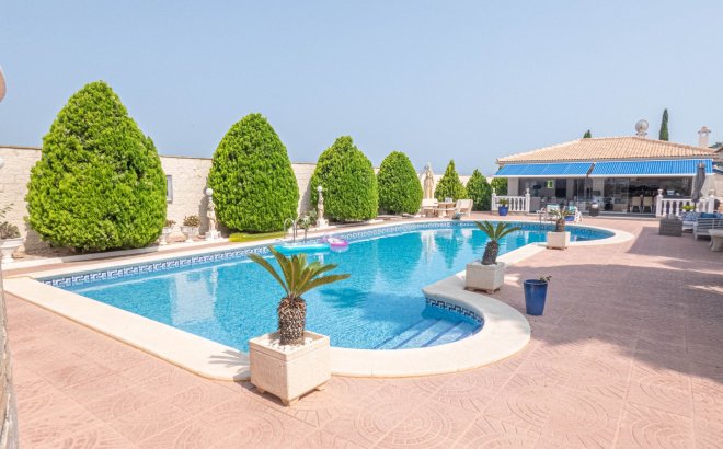 Resale - Villa -
Ciudad Quesada - Costa Blanca