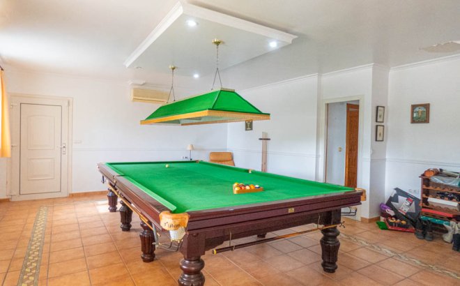 Herverkoop - Villa -
San Miguel de Salinas - Inland