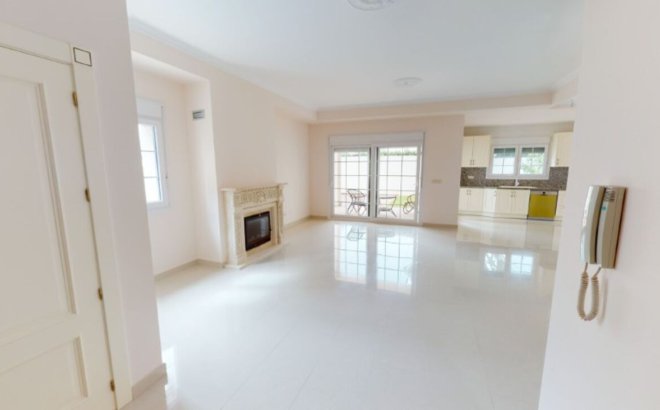 Resale - Villa -
Cabo Roig - Costa Blanca