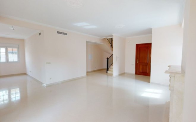 Resale - Villa -
Cabo Roig - Costa Blanca