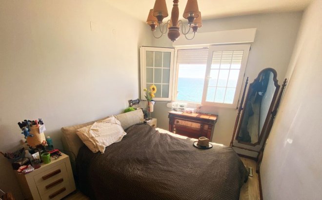 Resale - Villa -
Campoamor - Costa Blanca