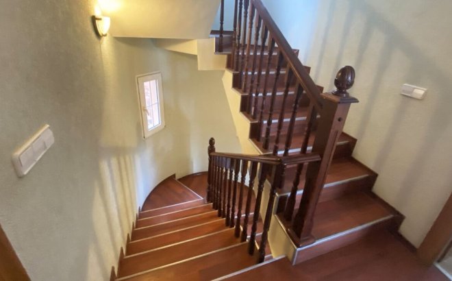 Resale - Villa -
Campoamor - Costa Blanca