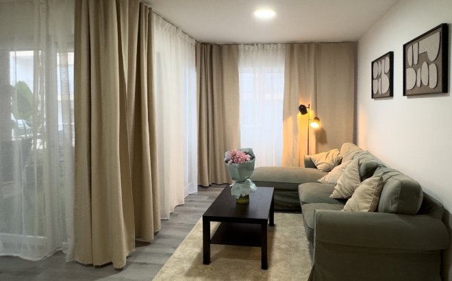 Revente - Appartement -
Torrevieja - Costa Blanca